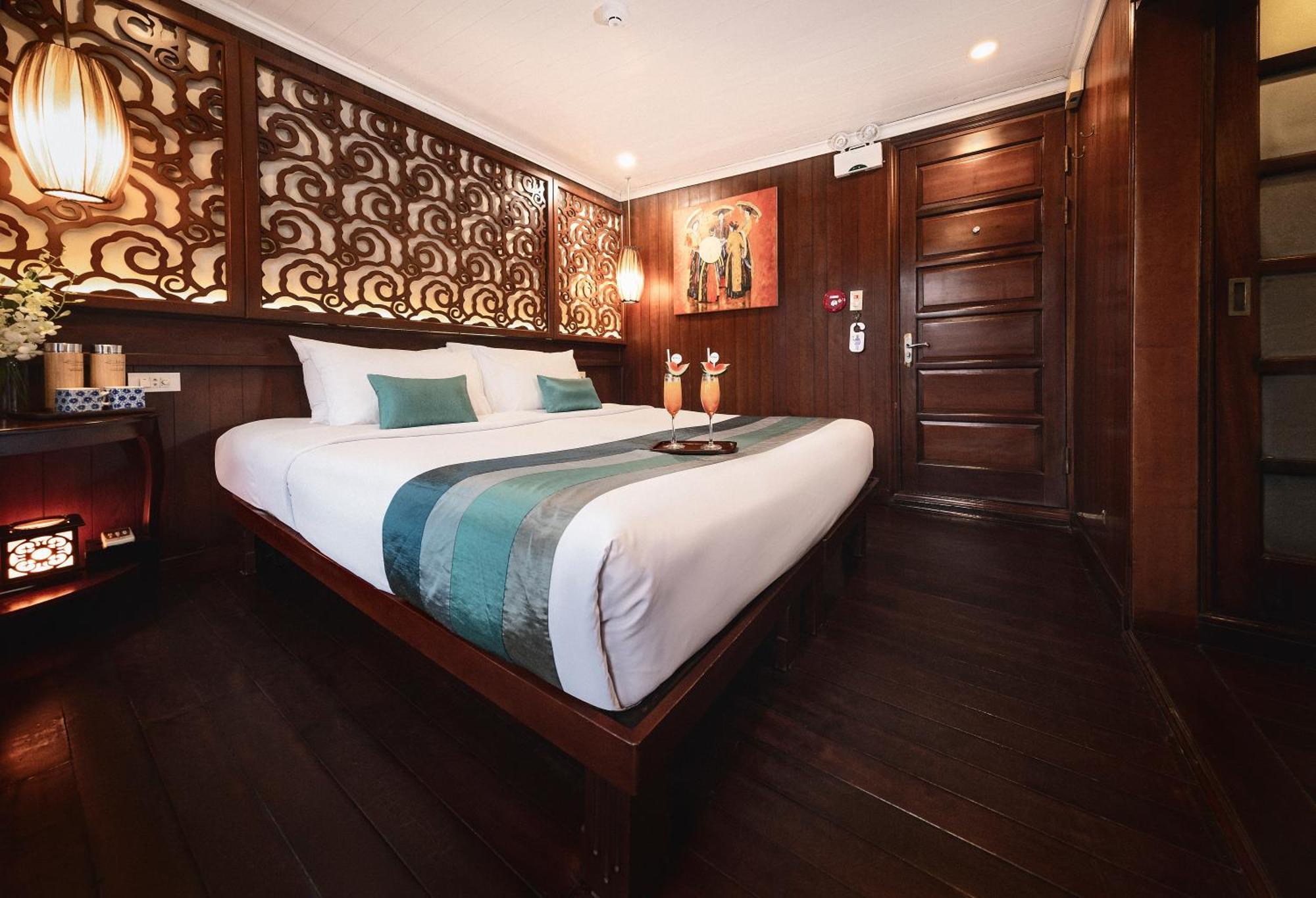 Bhaya Halong Cruises Hotel Ha Long Room photo